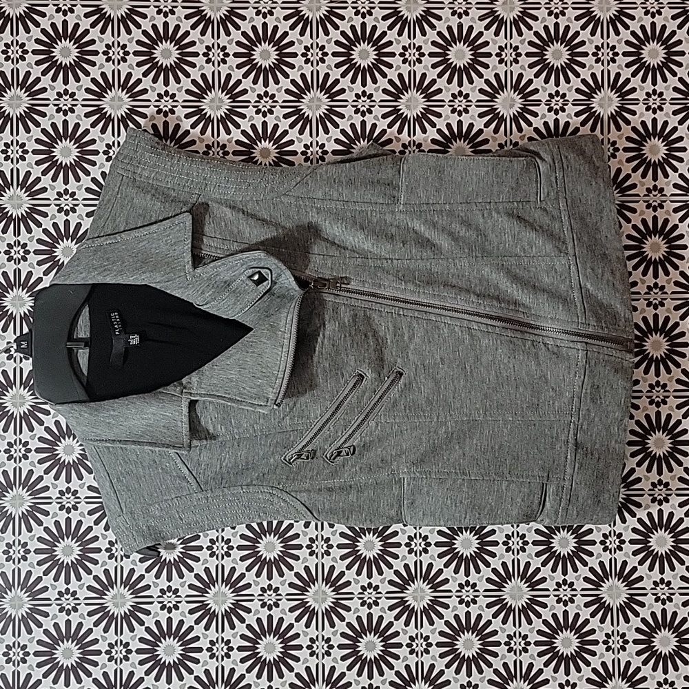 Large Plastic Island Vest